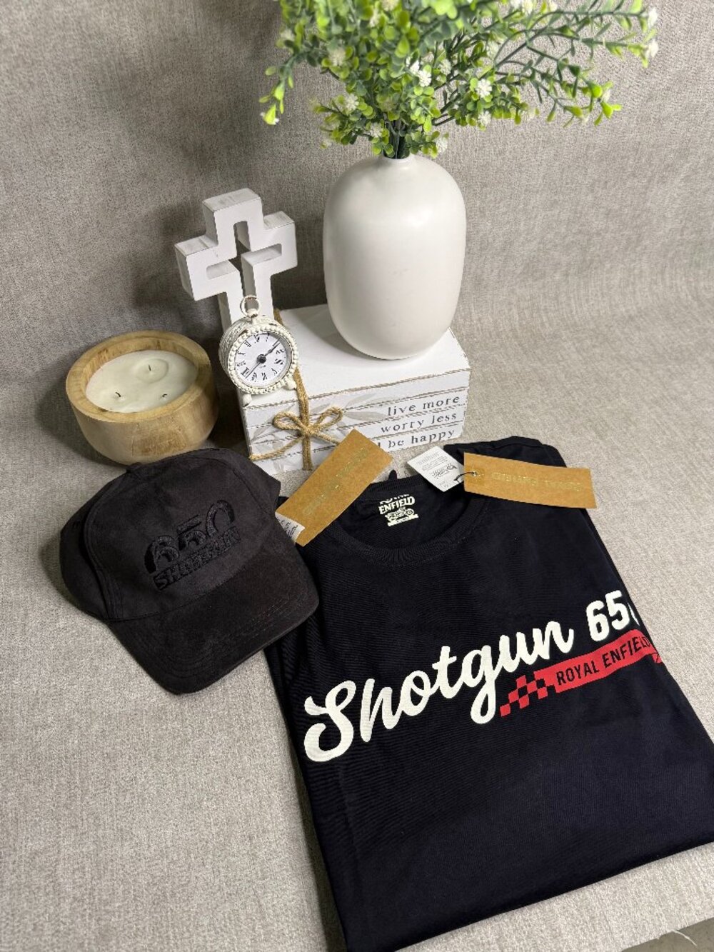 Royal Enfield Motorcycles Mens Shotgun 650 Black T-Shirt Hat Bundle Size 2XL NWT